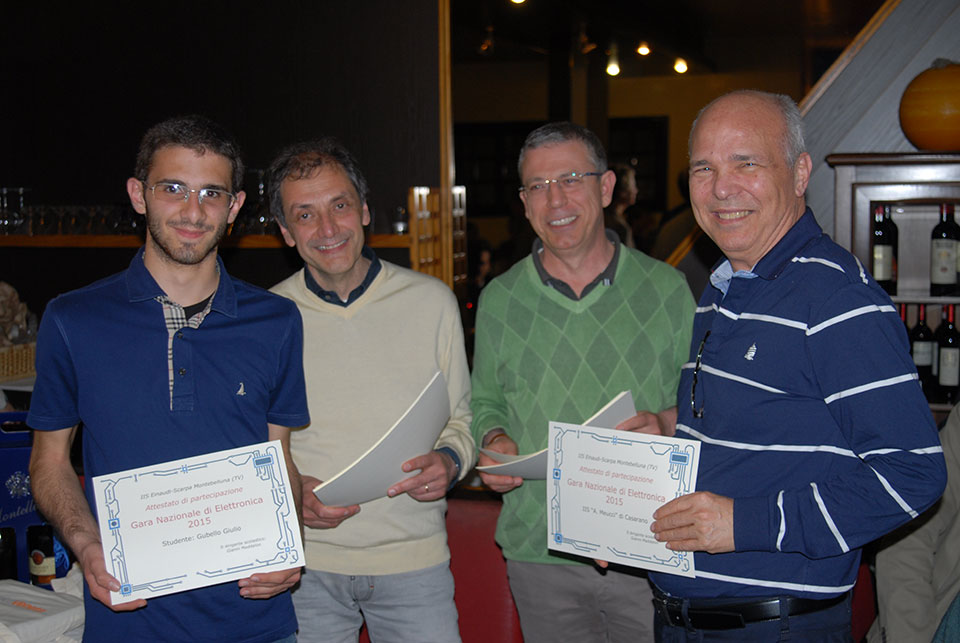 05/05/2015 - cena e consegna attestati
