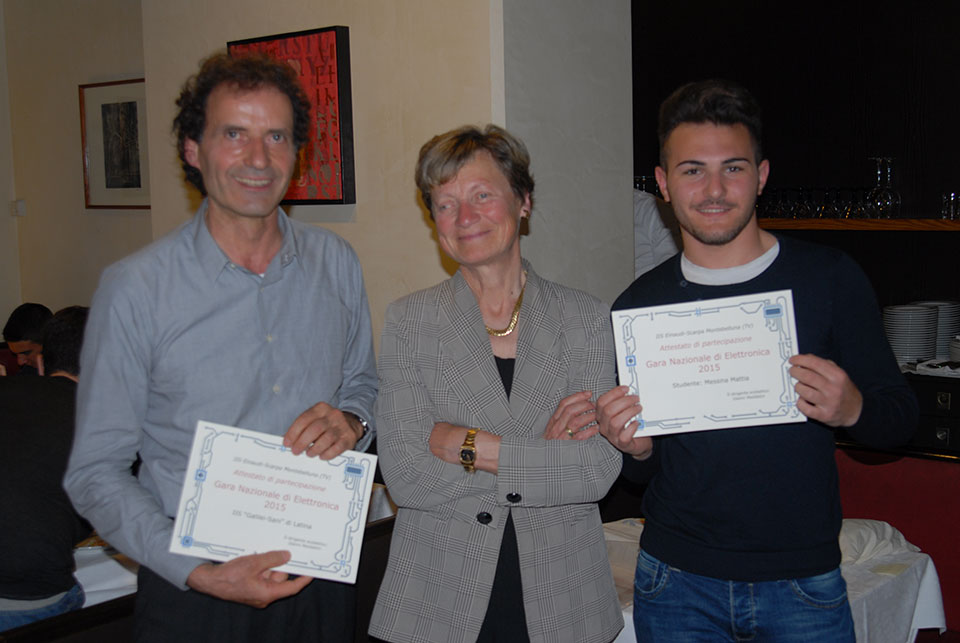 05/05/2015 - cena e consegna attestati