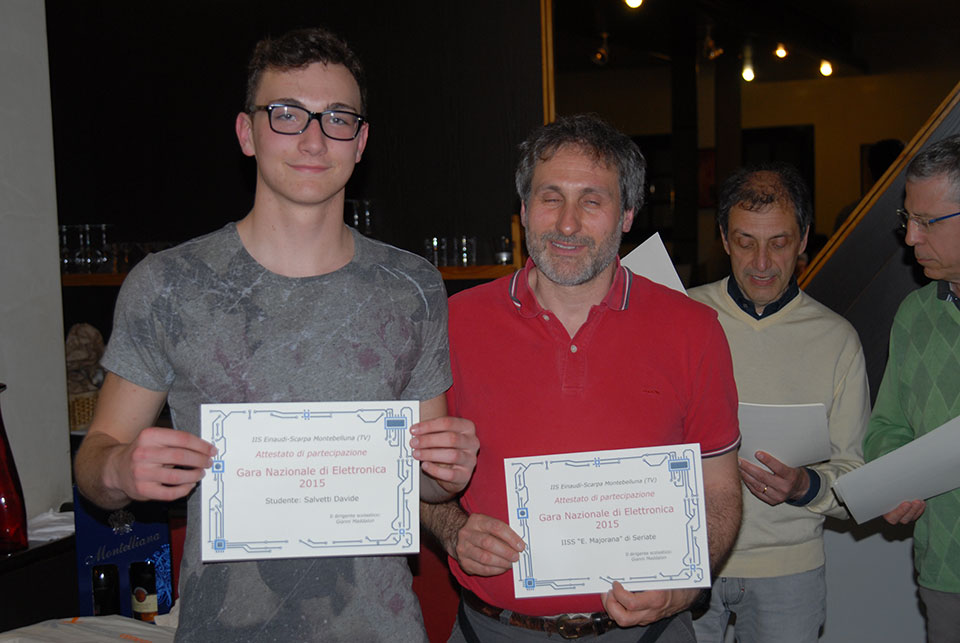05/05/2015 - cena e consegna attestati