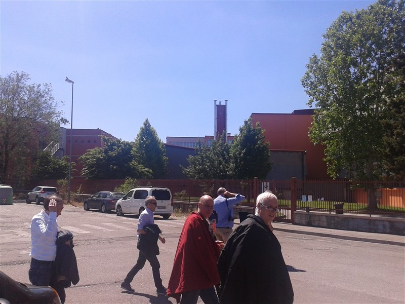 04/05/2016 - visita alla Scuola