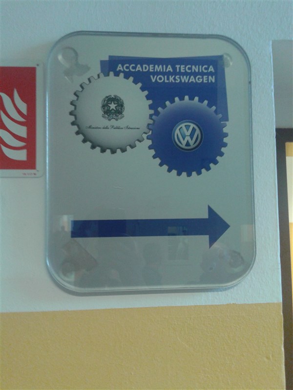 04/05/2016 - visita alla Scuola