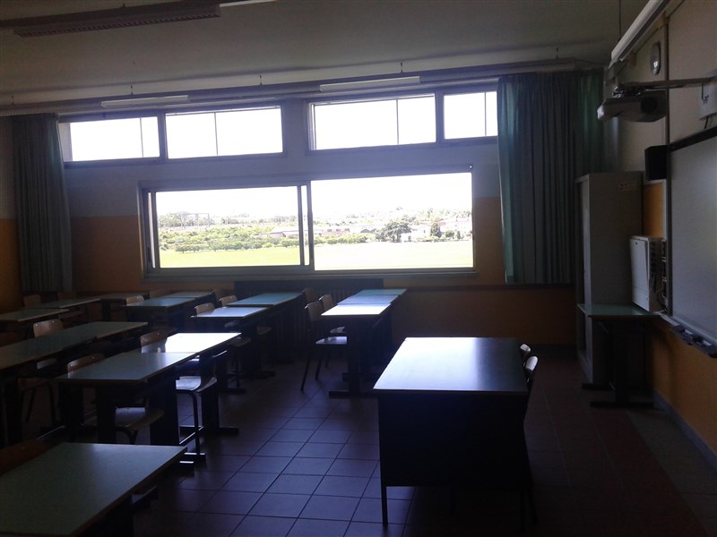 04/05/2016 - visita alla Scuola