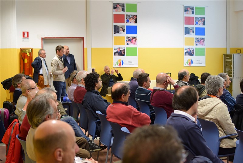 03/05/2016 - esposizione esperti